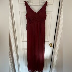 new with tags! (Never worn, bought it as a size/style trial and didn’t return!)